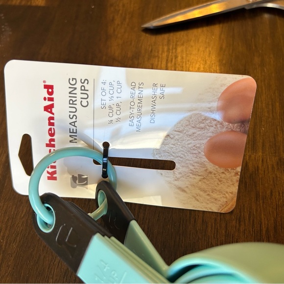 KitchenAid Measuring Cups NWT - Picture 3 of 4